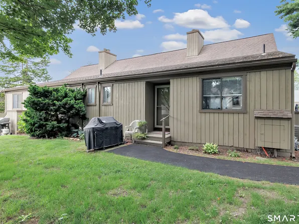 443 North Trail #A, Stratford, CT 06614