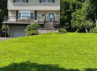 22 Hillside Ave, Haverstraw, NY 10927