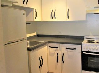 830 W Montrose Ave #606, Chicago, IL 60613