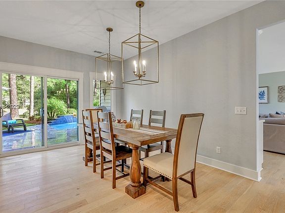 3rd image of 18 Adventure Galley Ln