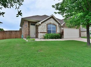 5304 Deep Lake Dr, Grand Prairie, TX 75052