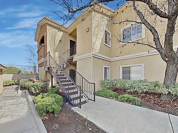 2nd image of 24909 Madison Ave Unit 423