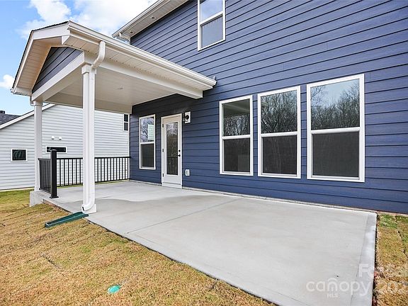 4th image of 2028 Waxhaw Crossing Dr