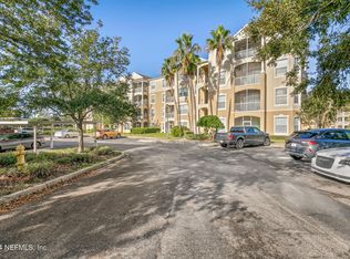 7801 POINT MEADOWS Drive #8406, Jacksonville, FL 32256