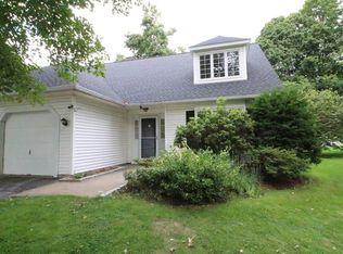 12 Homeward Ln #12, Natick, MA 01760