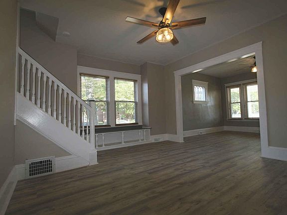 2nd image of 1332 Mathews Ave