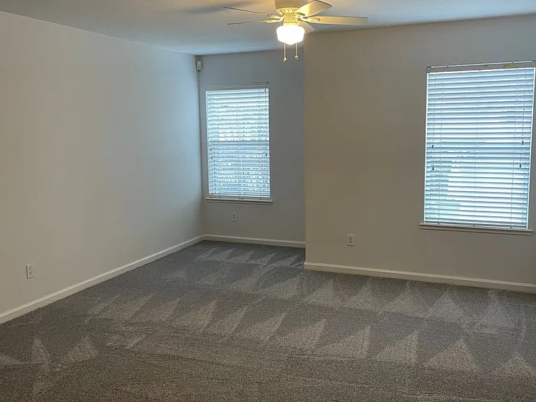 2126 Hannah Way — Photo 19