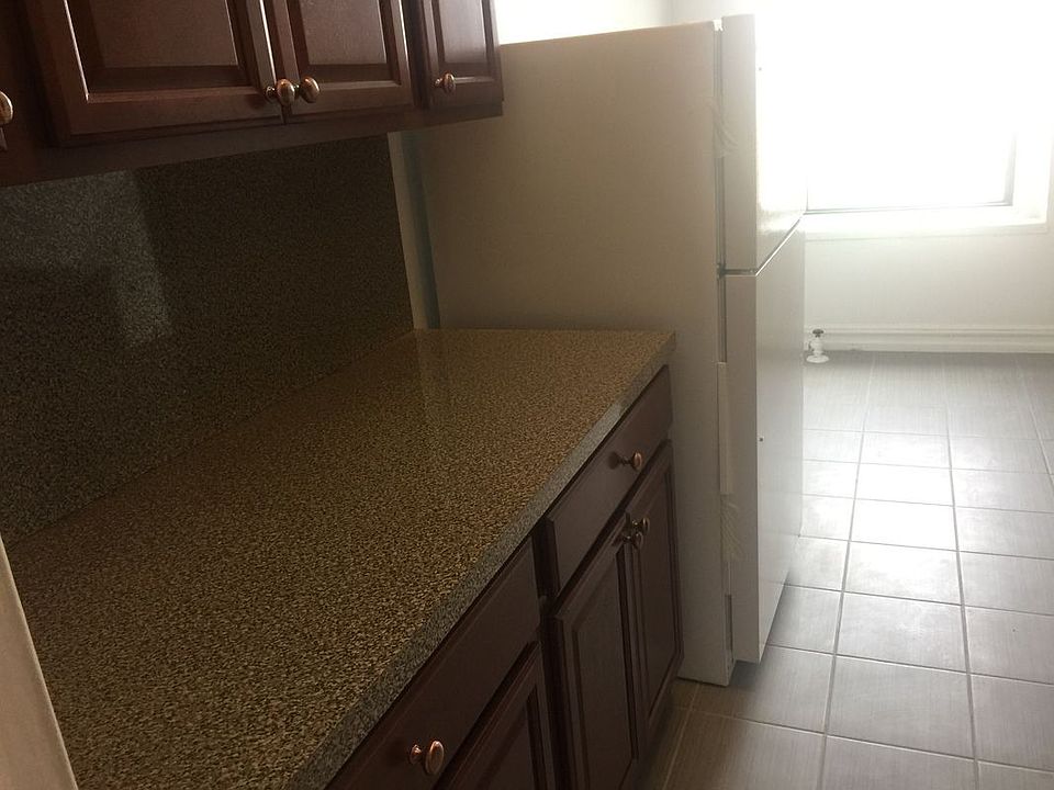 2nd image of 351 Marine Ave APT F9