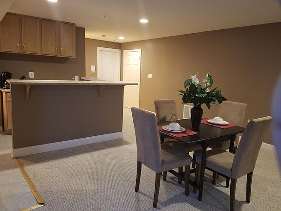 Left view from entrance