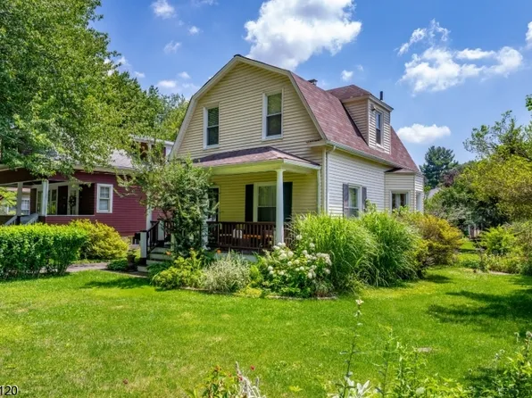 86 Glenside Ave, Summit City, NJ 07901