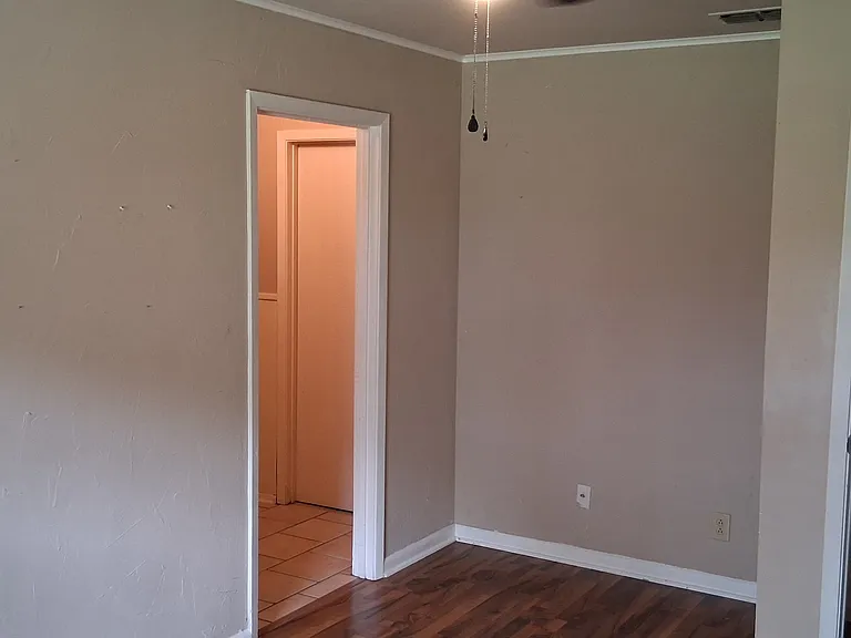 102 Cheryl St — Photo 21