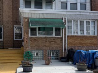 7153 Marsden St, Philadelphia, PA 19135