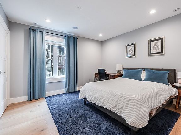 2nd image of 510 Dorchester Ave #2R