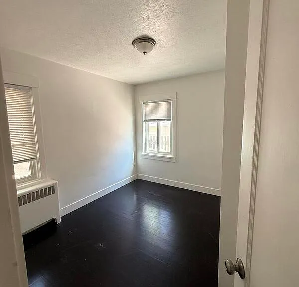 620 N 300 E — Photo 6