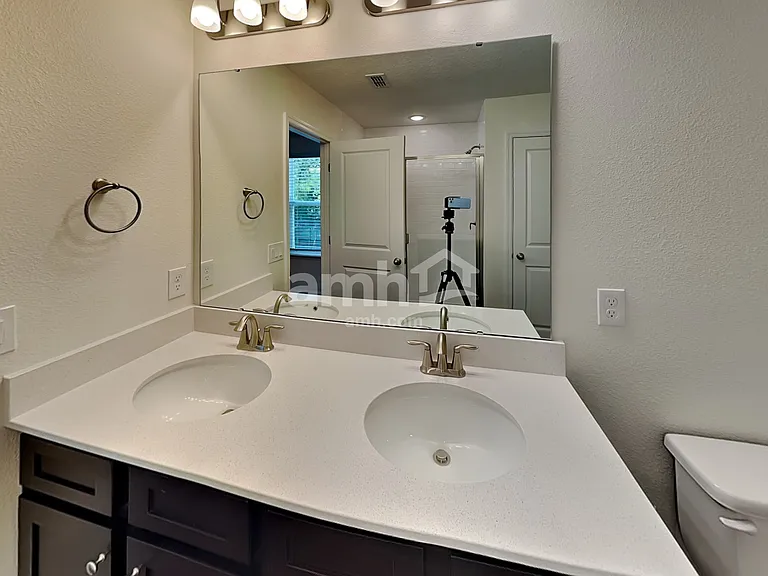 2812 Ponds Trl — Photo 17