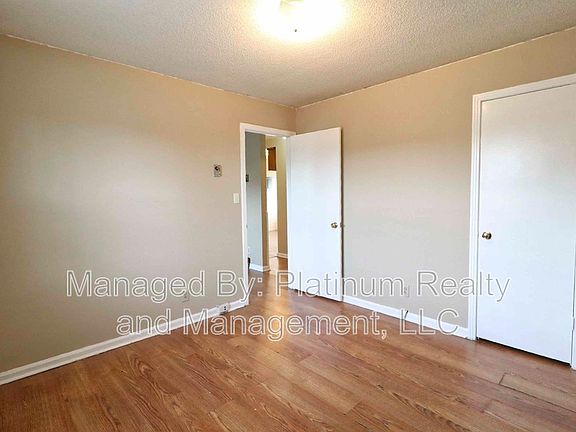 5th image of 805-5 Golfview Pl