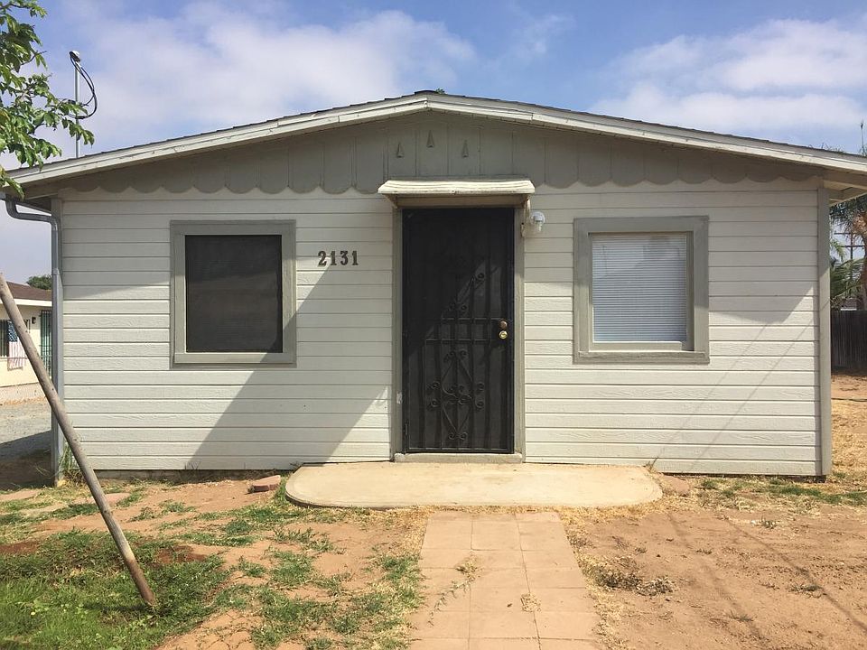 1st image of 2131 E 18th St