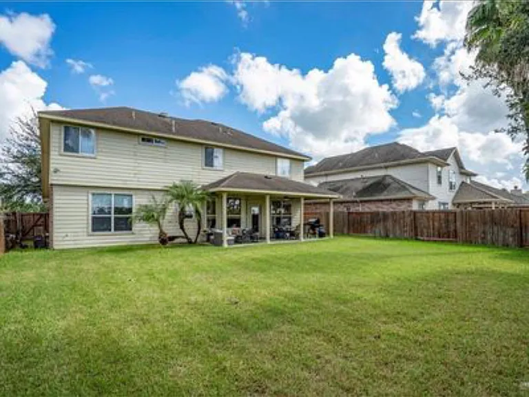 3404 San Sebastian St — Photo 14