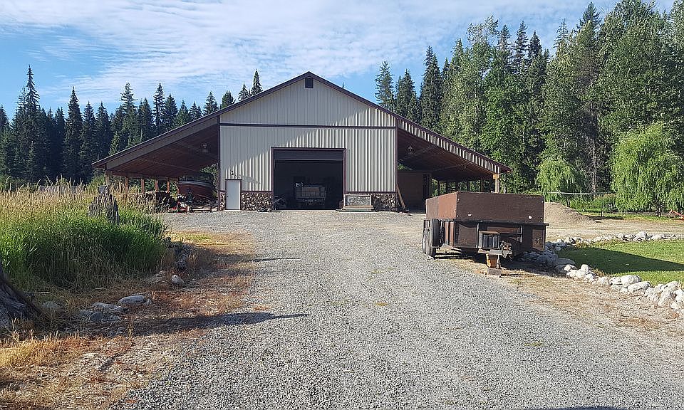 1st image of 100 Lamb Creek Rd