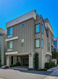 1643 Bridgewater Way, Costa Mesa, CA, 92627