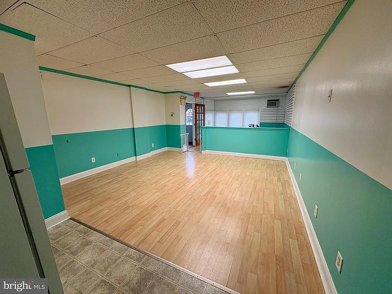 3002 N Centre St #1 — Photo 11