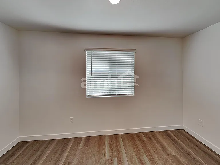 4540 S 98th Ln — Photo 17