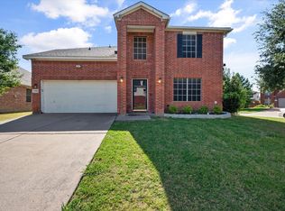 7709 Mason Dells Dr, Arlington, TX 76001