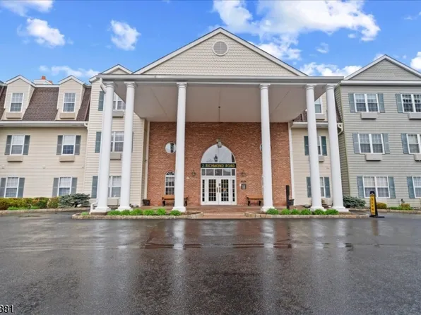 2 Richmond Road #306, West Milford Twp., NJ 07480