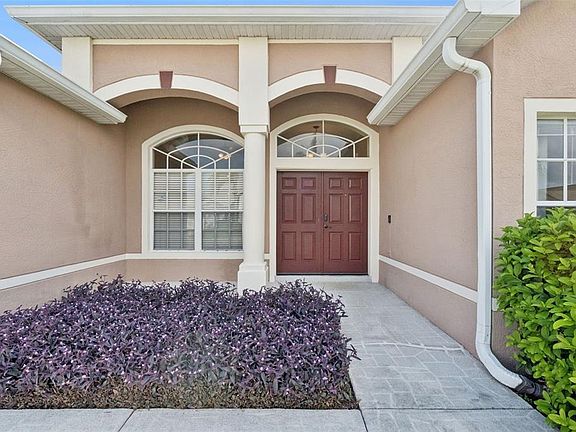 3rd image of 13429 Falcon Pointe Dr