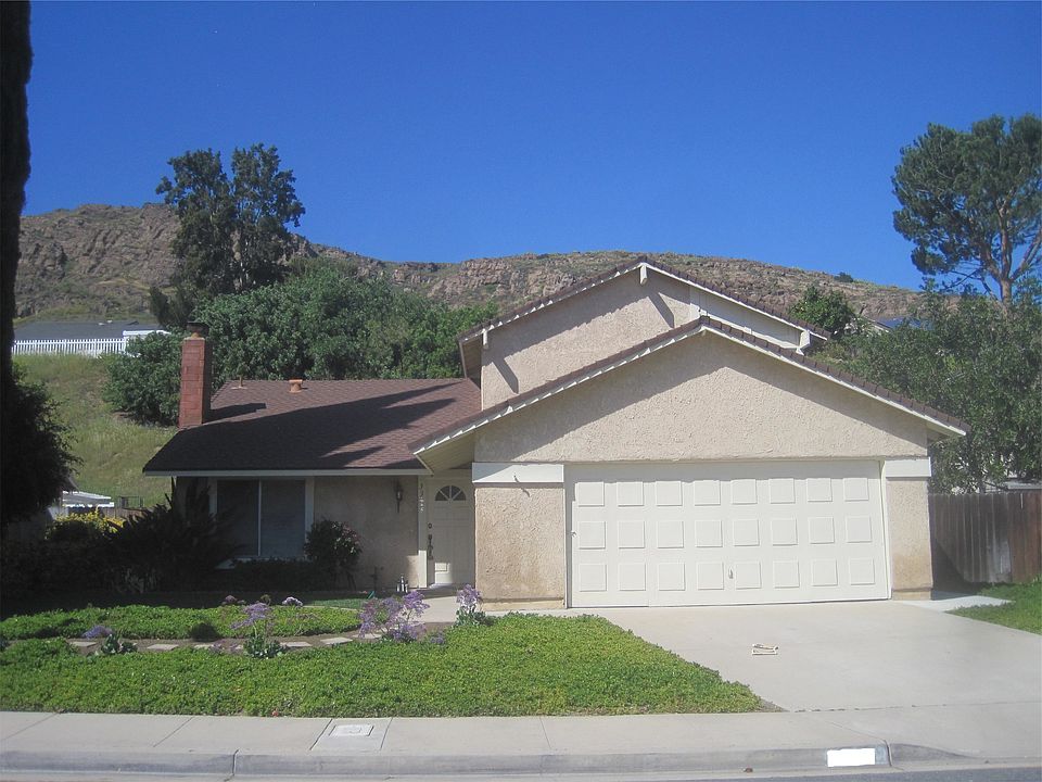 1st image of 3309 Silver Spur Ct