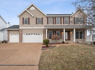 1335 Avondale Spring Dr, Saint Peters, MO 63376