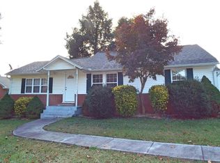 4424 Nuchols Rd, Maryville, TN 37804