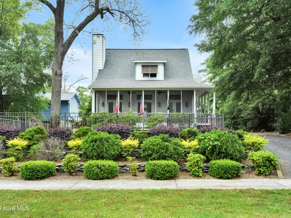 3007 W Oak Island Drive, Oak Island, NC 28465