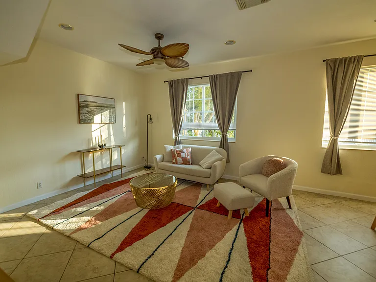 4574 Danson Way — Photo 32