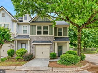 1100 N Village Dr, Decatur, GA 30032