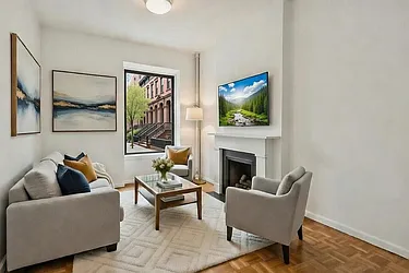 325 East 89th Street, #1W