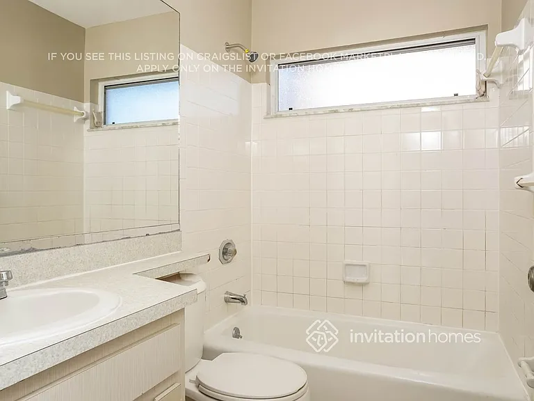 7115 Queen Palm Cir — Photo 15