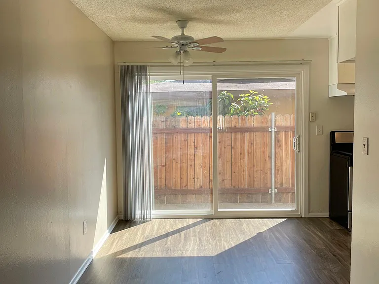 1331 N San Gabriel Ave #12 — Photo 6