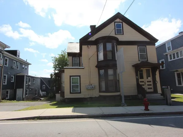 61 Nesmith St, Lowell, MA 01852