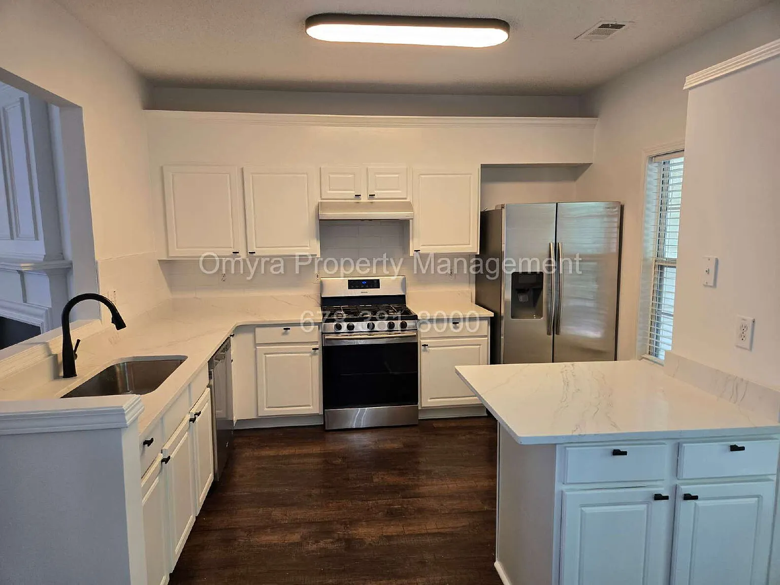 3 bed, 2.5 bath, 1456 sqft, $2,095 — Photo 2