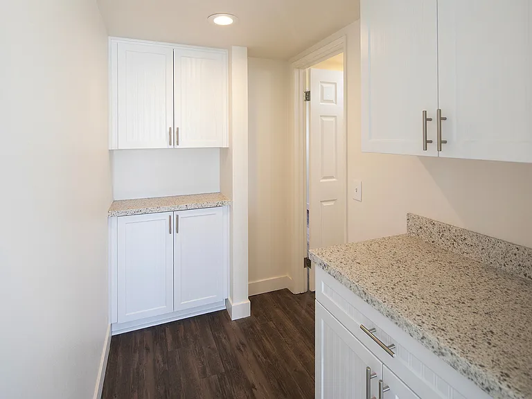 921-933 Seacoast Drive — Photo 27