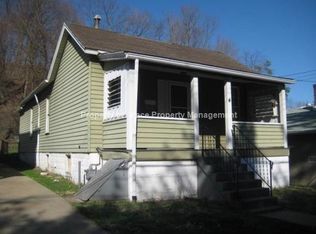 4 Brook St, Coraopolis, PA 15108