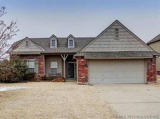 20233 E 43rd Pl, Broken Arrow, OK 74014
