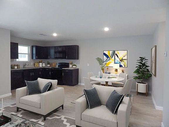 5th image of 17059 Marie Village Dr