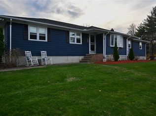 62 Canonchet Trl, Cranston, RI 02921