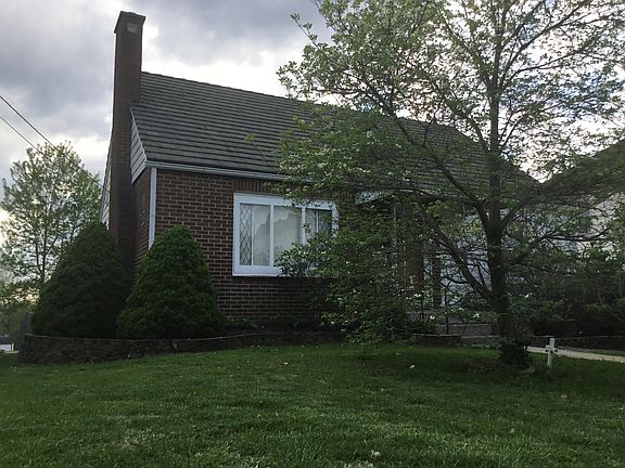 2nd image of 113 N Maple Hts