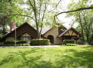 48W535 Welter Rd, Maple Park, IL 60151