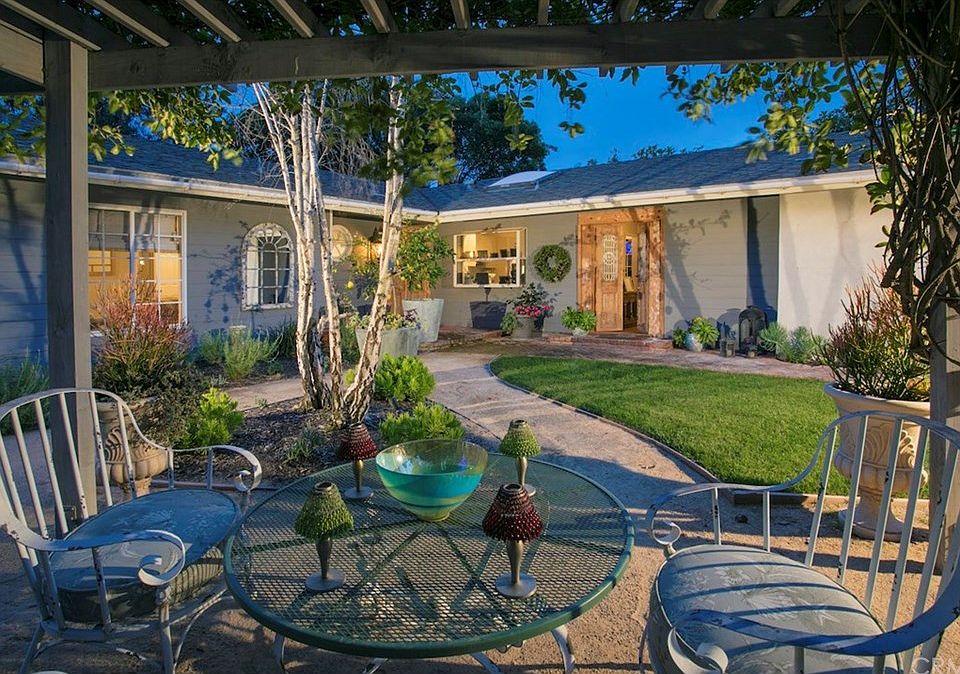 2nd image of 1689 Bluebird Canyon Dr