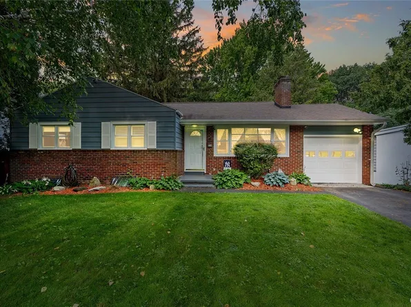 134 Hancock Dr, Syracuse, NY 13207