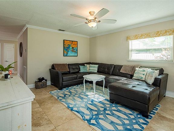 4th image of 3219 W Price Ave